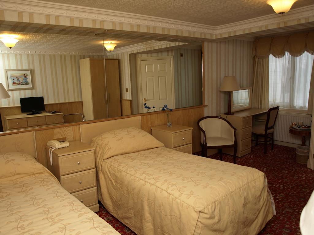 Clifton Park Hotel - Exclusive To Adults Литам-Сент-Эннс Экстерьер фото